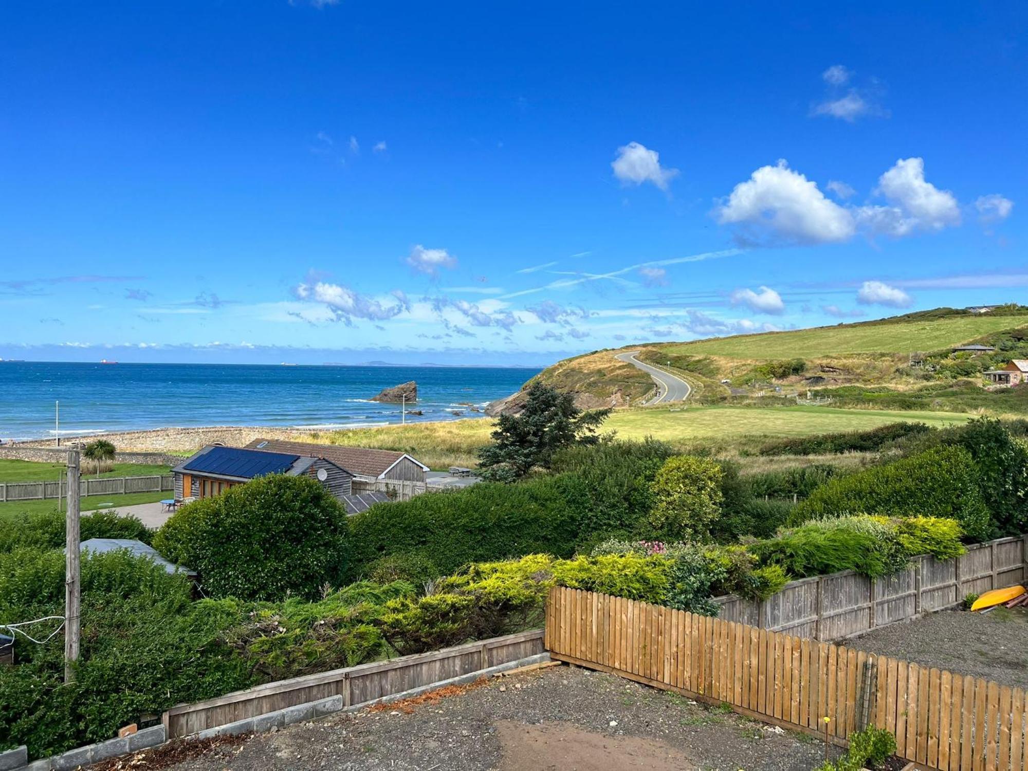 Seacliff, Broad Haven. Villa Exterior photo